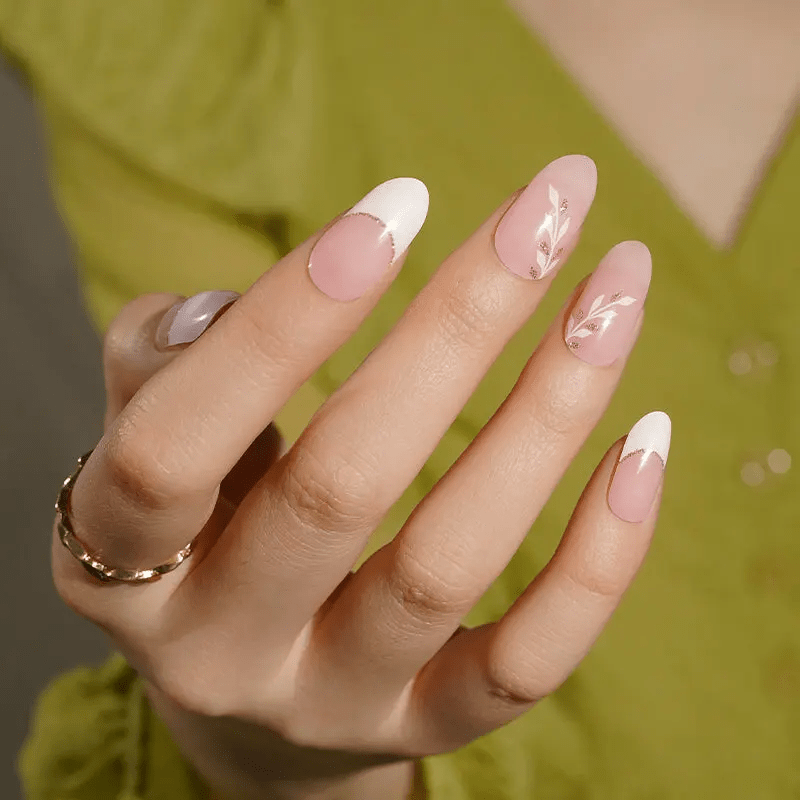 Serene French Tips - Husnaa