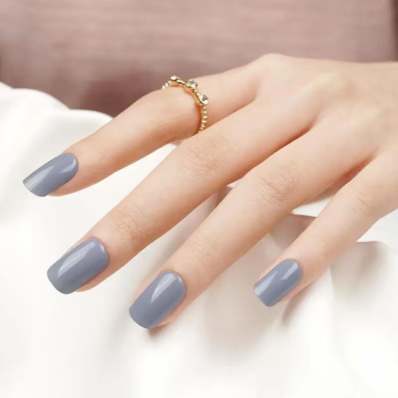 Urban Grey - Husnaa