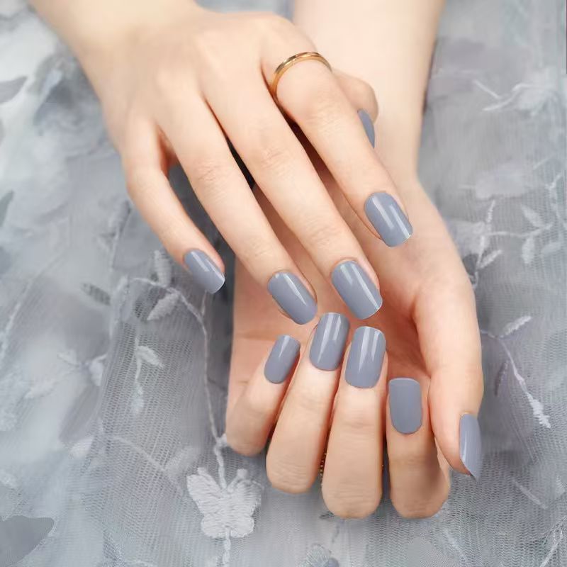 Urban Grey - Husnaa